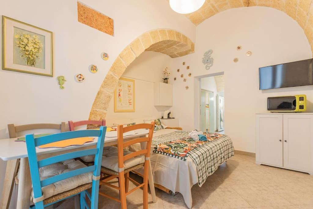Extravacanza Spiraglio Di Mare Полиняно а Маре Екстериор снимка
